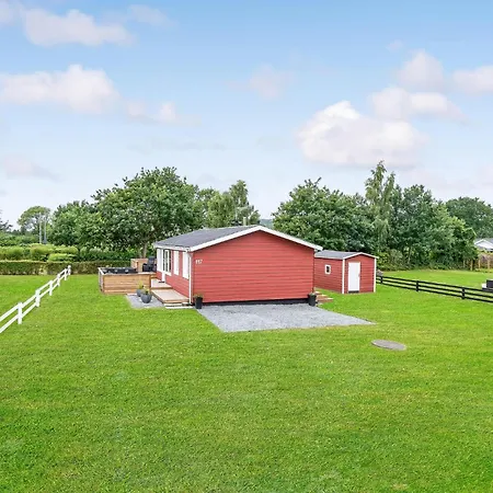 別荘 Beach Front Home In Haderslev With Wifi